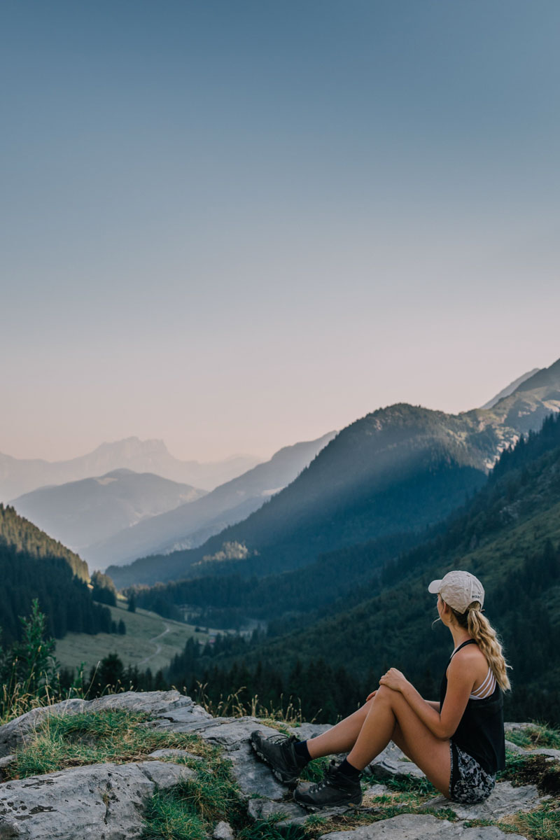 The most wonderful point of view when hiking around Mont Blanc