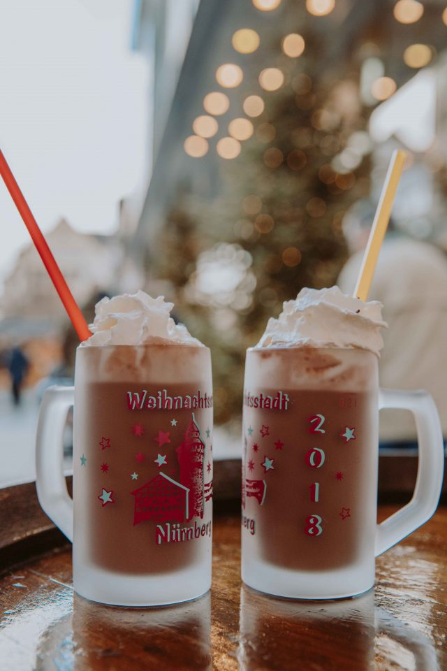 21 Food & Drinks you must try at the German Christmas Markets Polkadot Passport