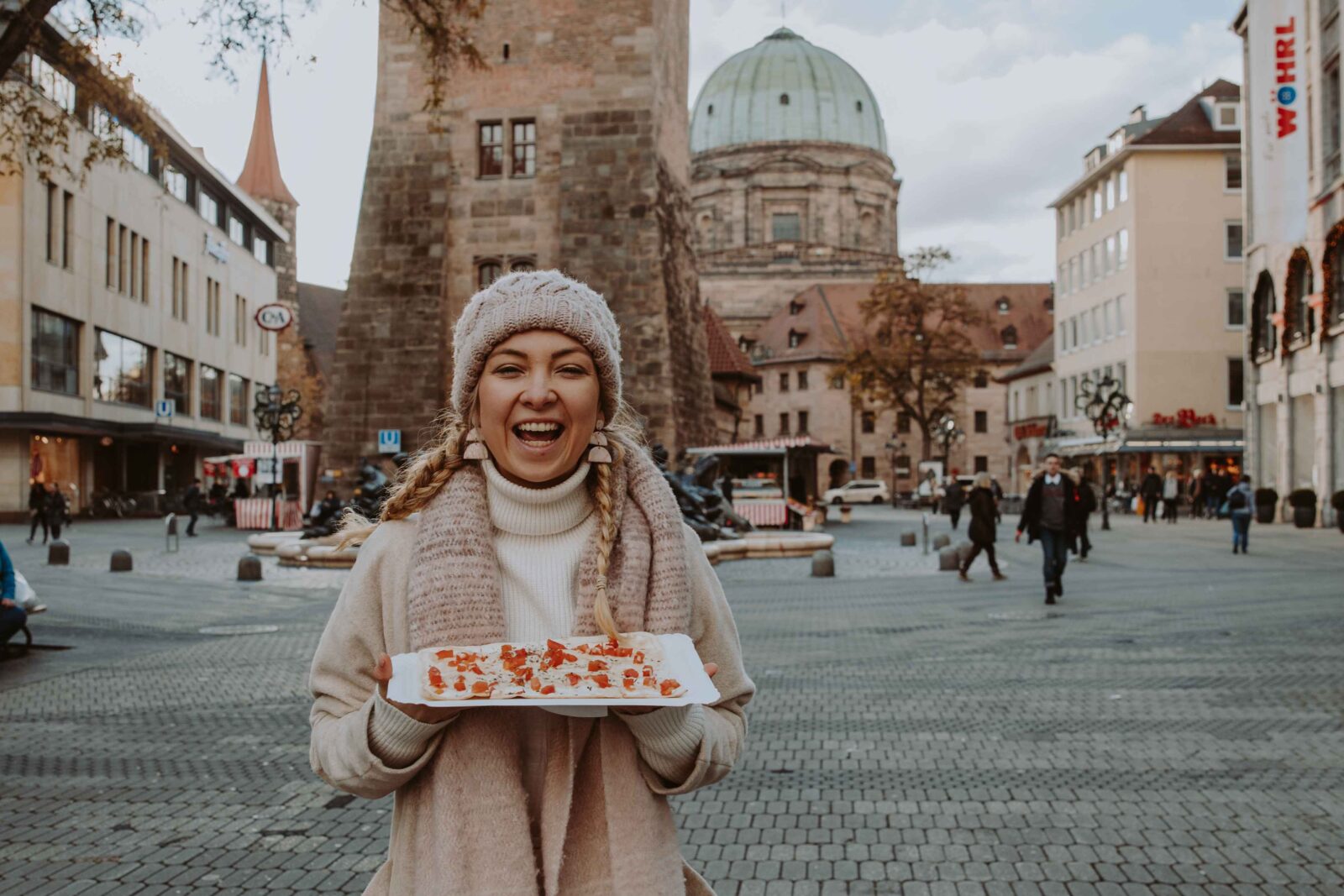 21 Food & Drinks you must try at the German Christmas Markets