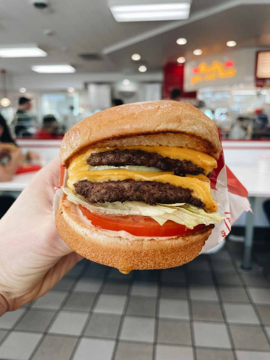 Los Angeles Itinerary | LA Itinerary | 2 Days in LA | In-n-out burger