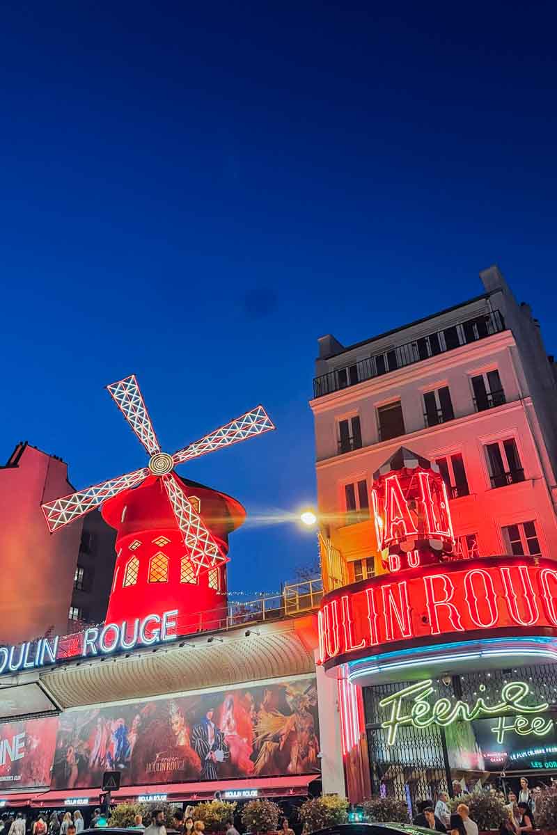 cute places to visit in paris