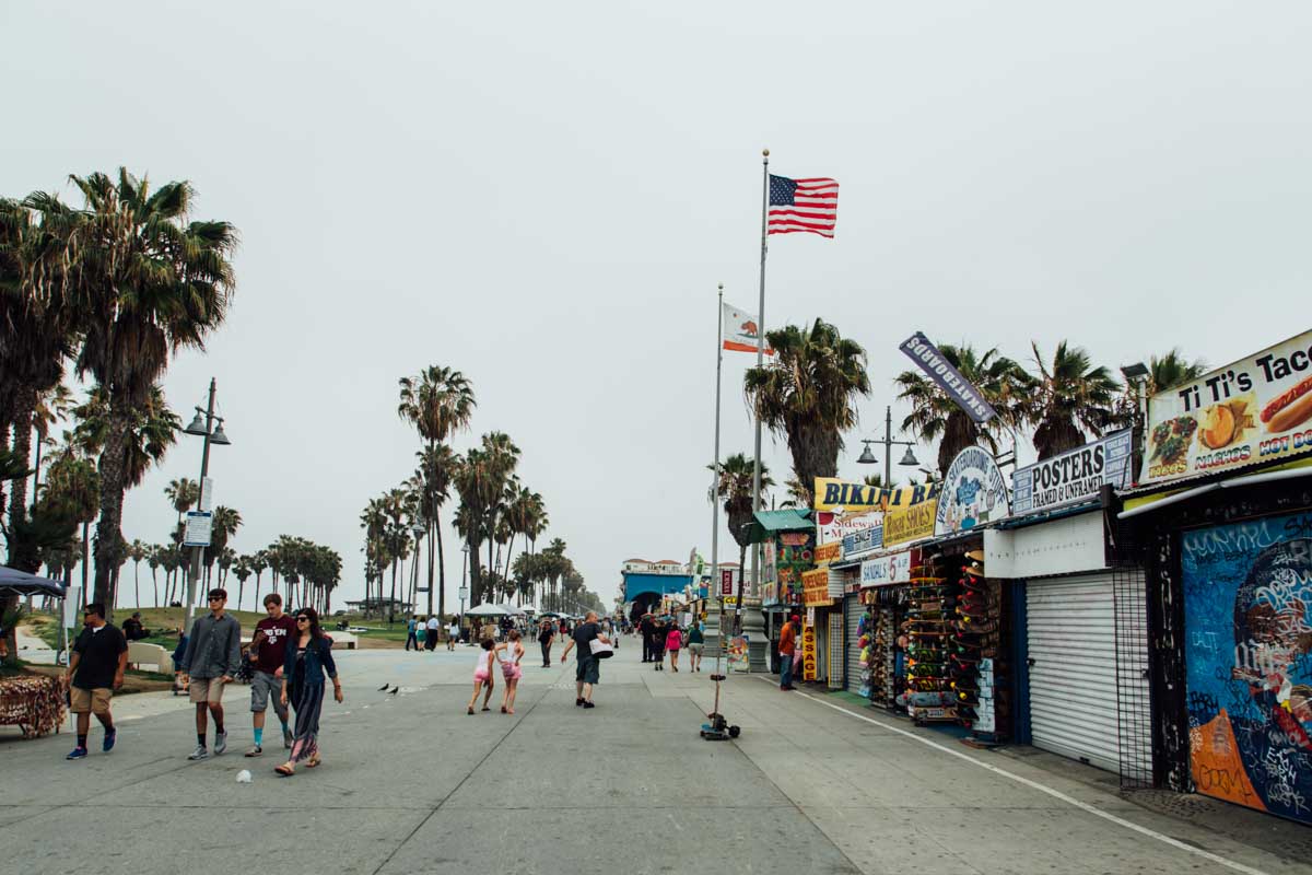 15 HONEST Pros & Cons of Living in LOS ANGELES, California