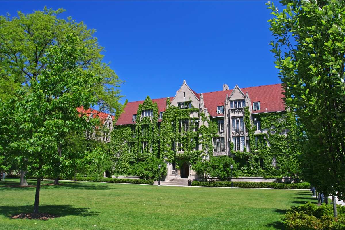 Beautiful College Campuses in the USA to Visit While Traveling
