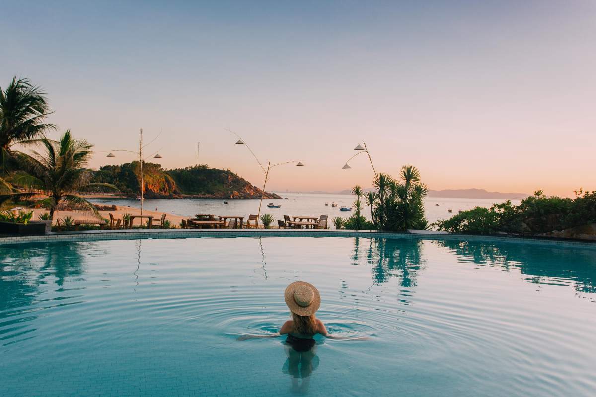 6 Tips to Avoid Scams When You’re Travelling