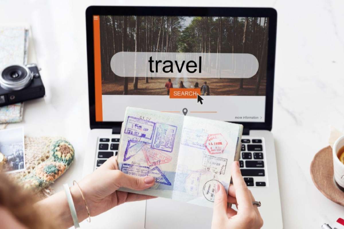 Best Time to Buy Travel Insurance Online: Before, During or After Booking Tickets?
